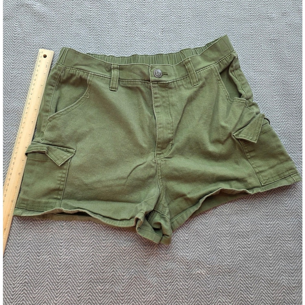 Madden NYC Olive Green Cargo Shorts High Waisted Elastic Back Utility Mens Small